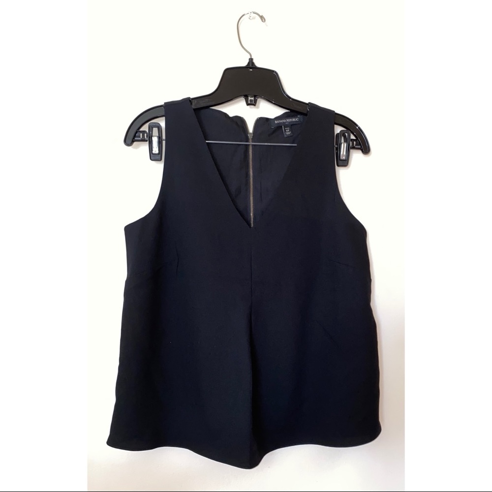 Banana Republic sleeveless top